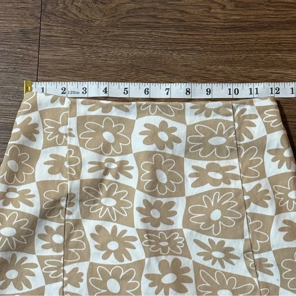 Love On A Hanger Retro Print Mini Skirt Beige White Size 1